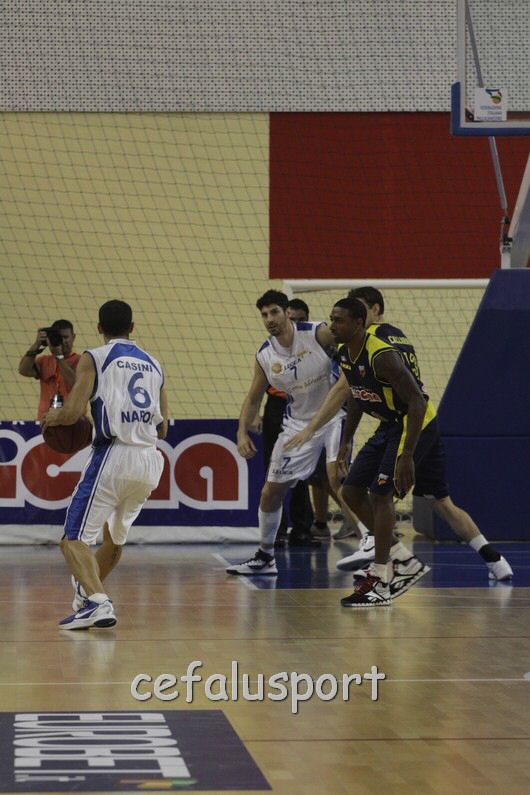 121014 basket 113_tn.jpg